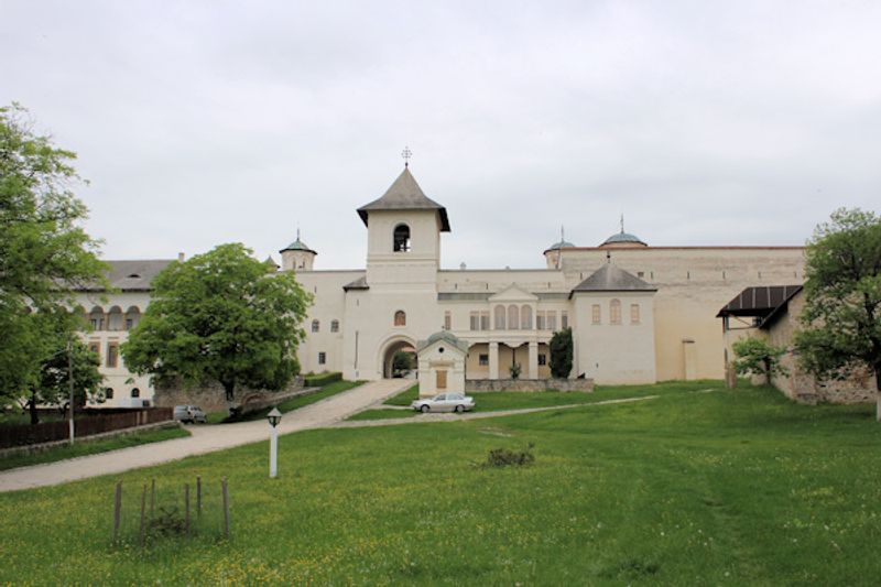 Eingang zum Kloster Horezu